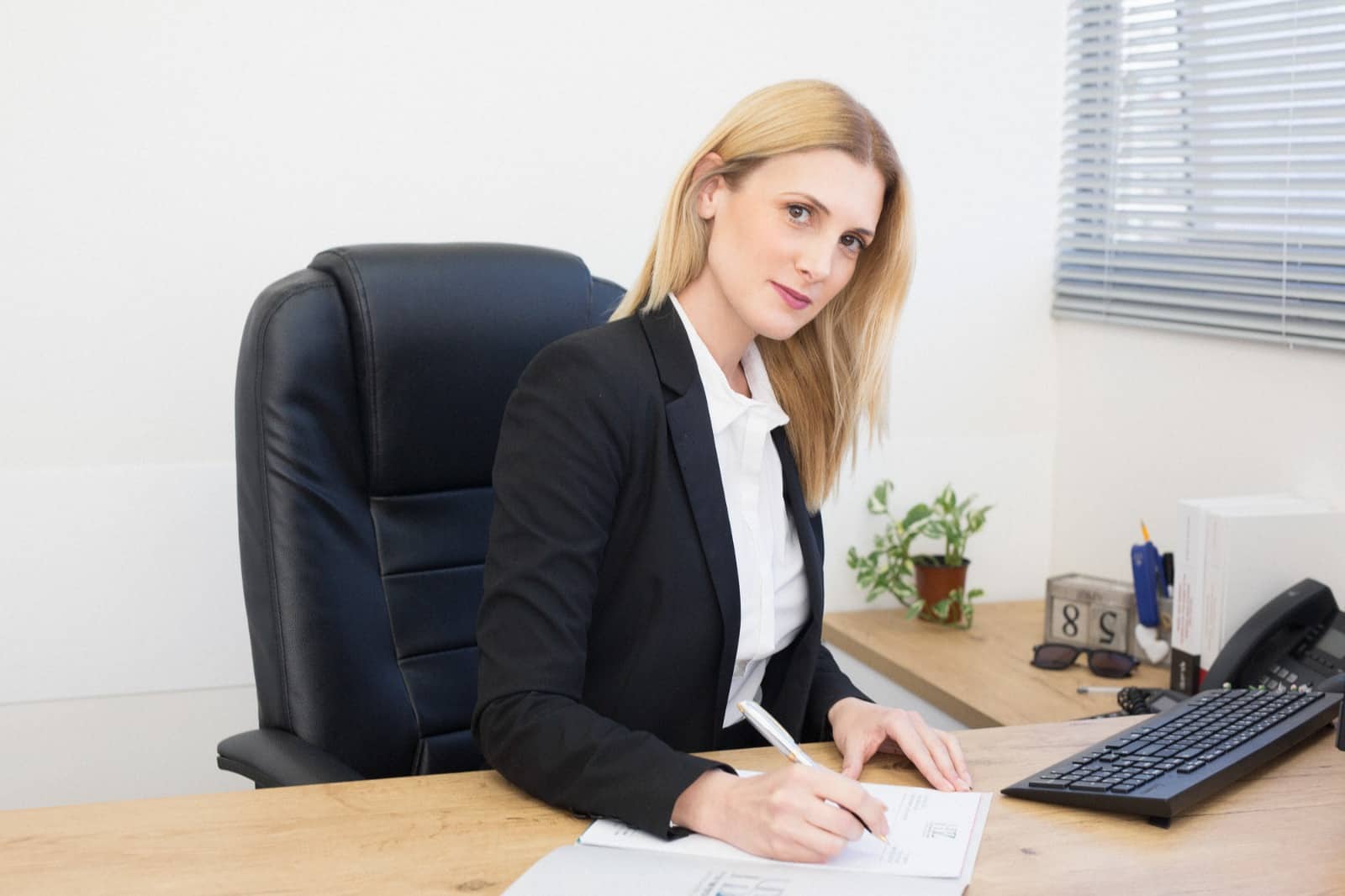 לימור פרץ בר עו״ד